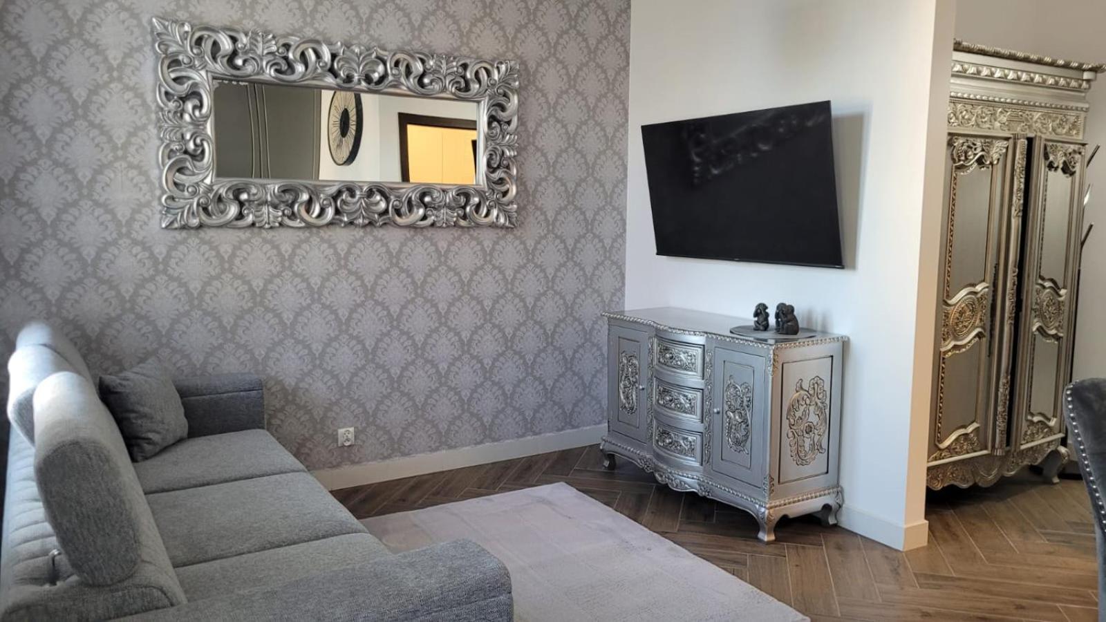 Apartament Jaracza 28/8 Slupsk Bagian luar foto